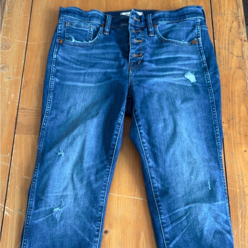 Madewell woman’s high rise skinny jeans